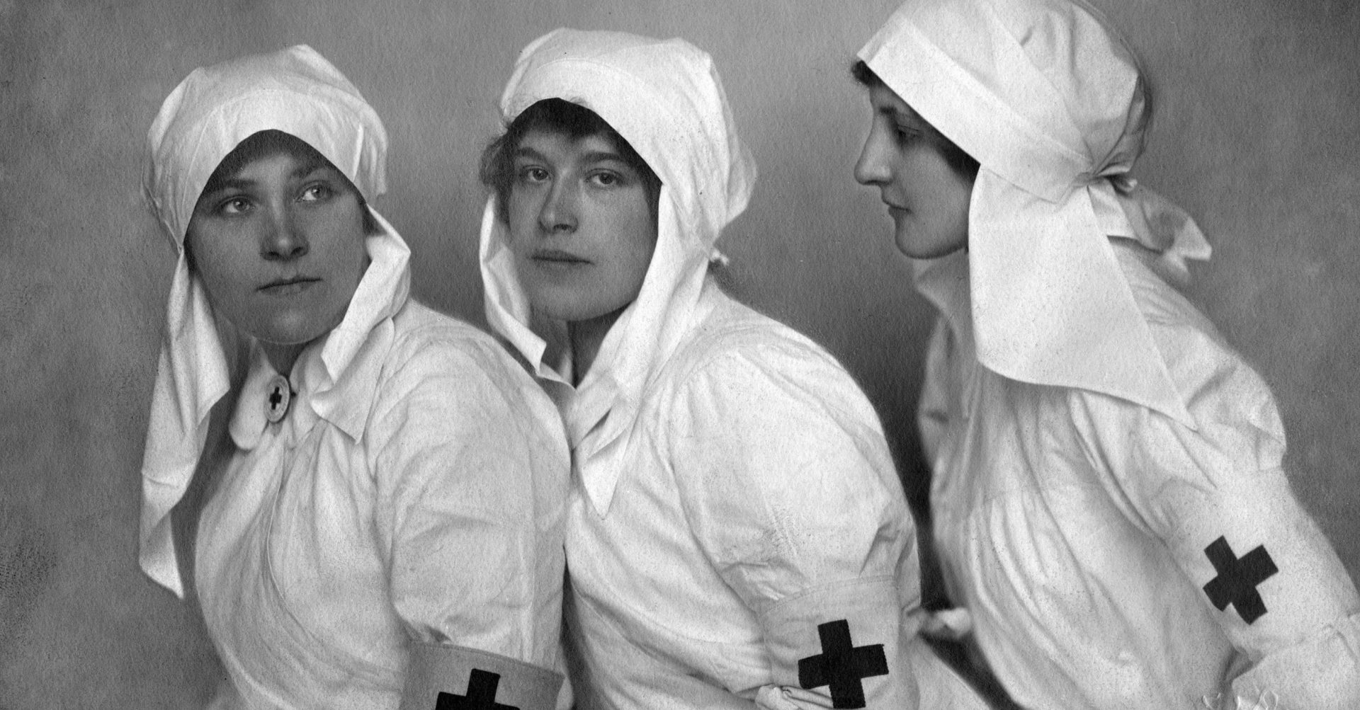 Tre adelige østerrikske Røde Kors-søstre (1914) – Document Sverige
