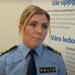 Anställd vid tingsrätt åtalas för att ha läckt hemliga uppgifter till kriminellt nätverk