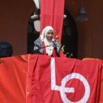 Varnade för fascism – iförd hijab