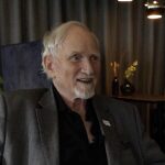 Nobelpristagaren John Clauser hävdar att klimatvetenskapen har fel – möter motstånd
