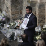 Ett folk som lever på lögner förlorar gradvis förmågan att se