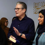 Keir Starmer kritiseras för sin patetiska reaktion på terrorn i Sydney