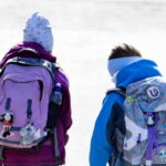 Barnen rycker ut när politiken abdikerar